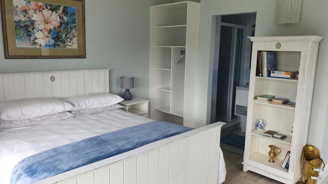 Modern Solar Powered 1 Bed Studio Apartment With Amazing Views เพลตเตนเบิร์กเบย์ ภายนอก รูปภาพ